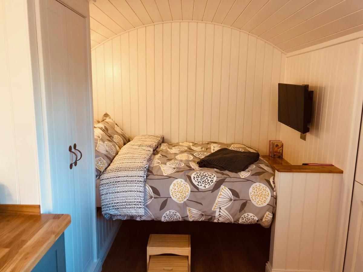 Somerleyton Meadows - The Hideaway Hut & Hot Tub Herringfleet Esterno foto