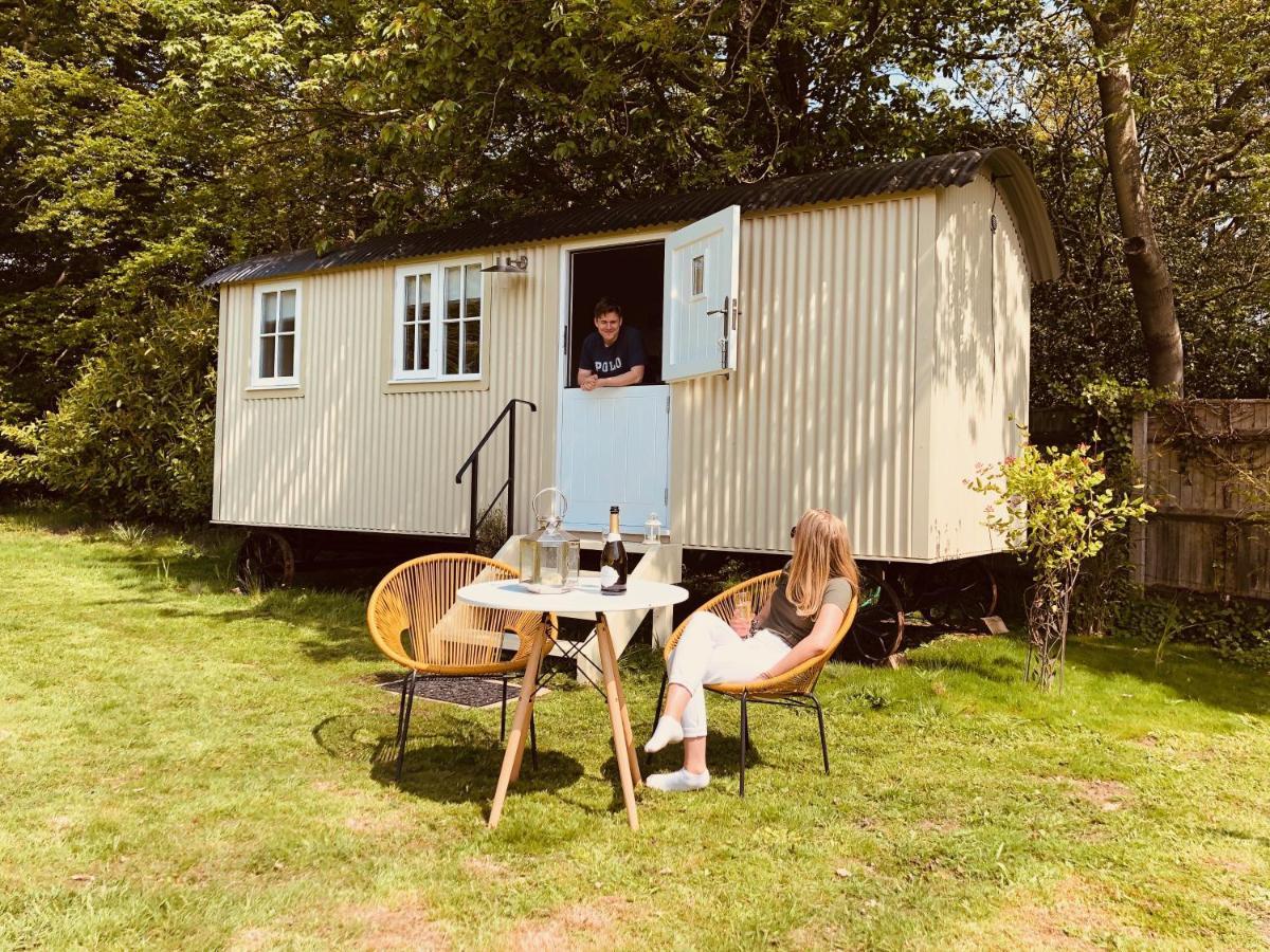 Somerleyton Meadows - The Hideaway Hut & Hot Tub Herringfleet Esterno foto